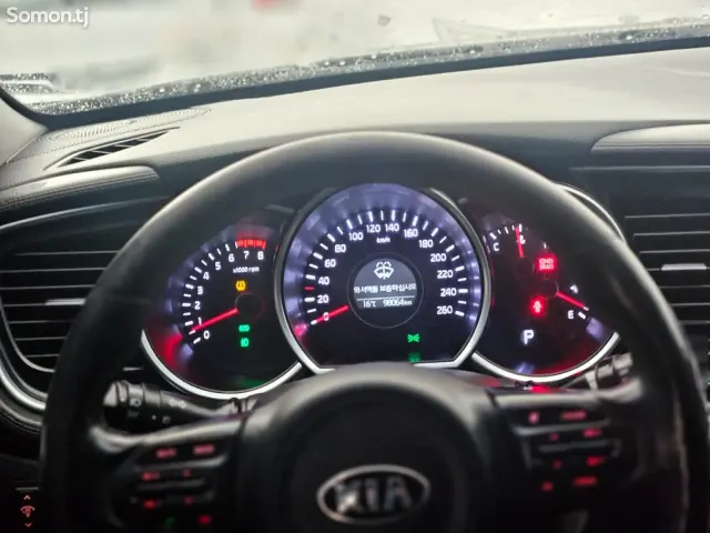 Kia K5 2014 · 2.0 AT