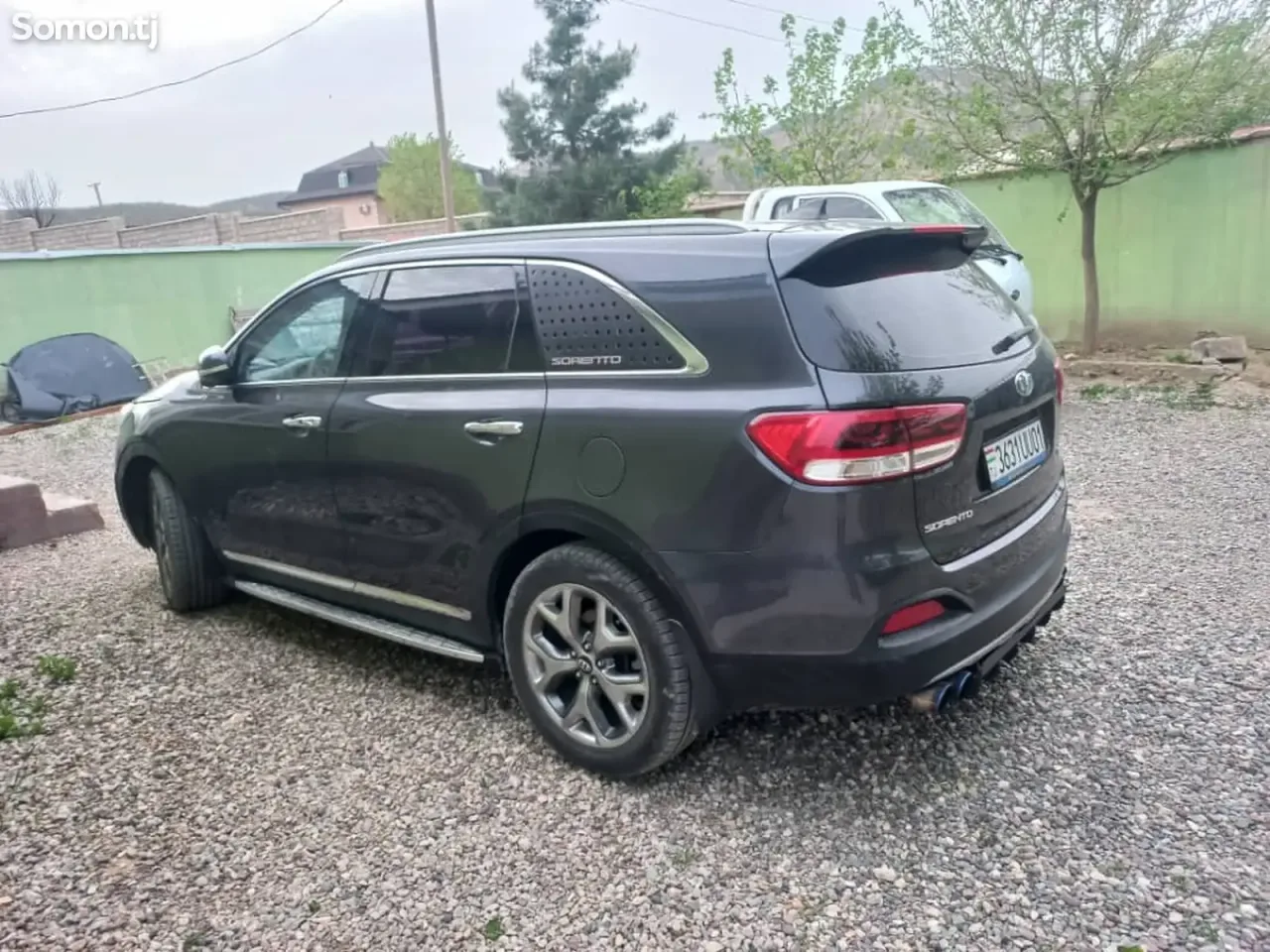 Kia Sorento 2015 · 2.0 AT