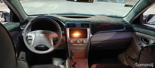 Toyota Camry 2009 · 2.4 AT