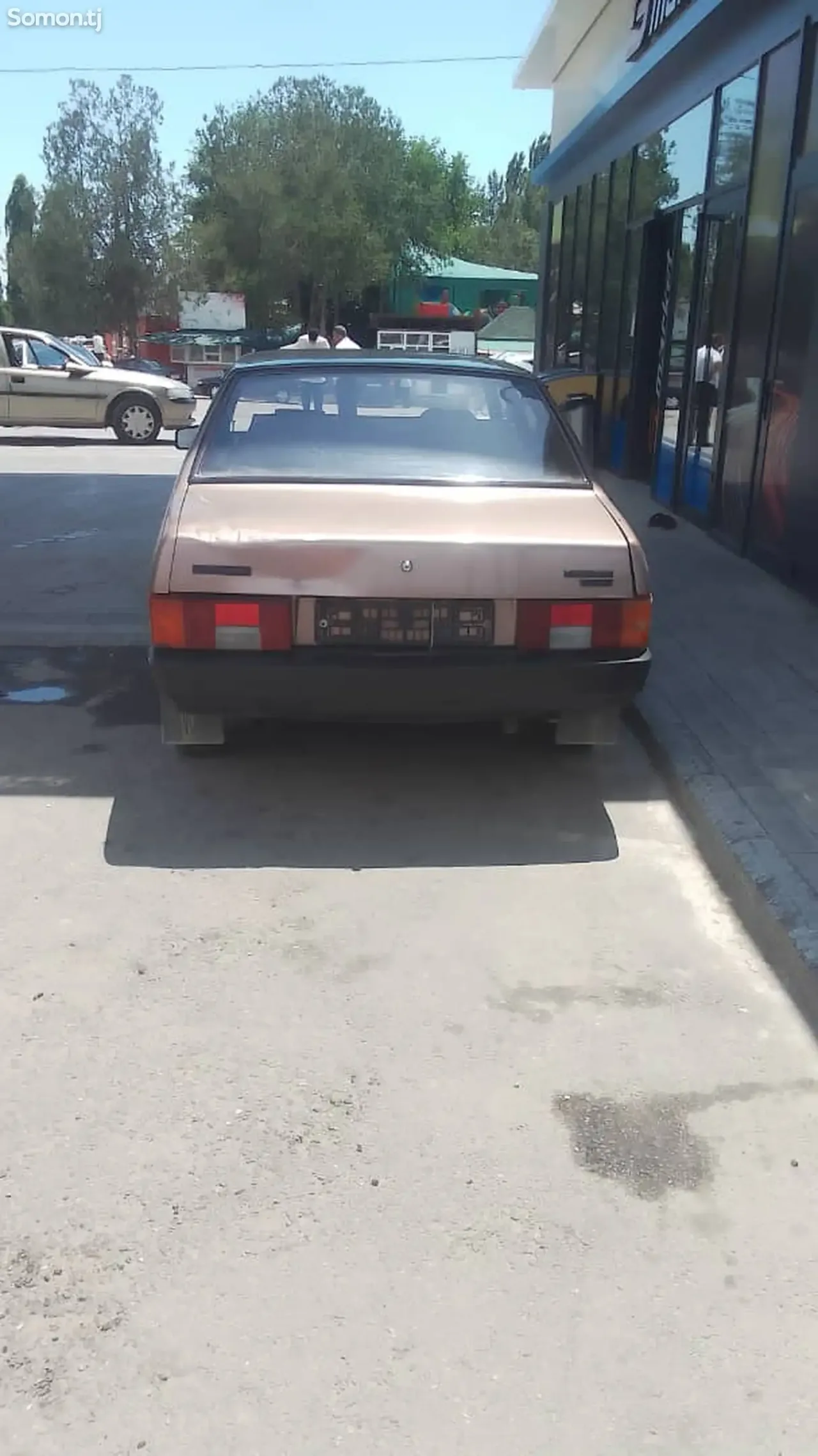 Lada (ВАЗ) 2109 1995 · 1.6 MT