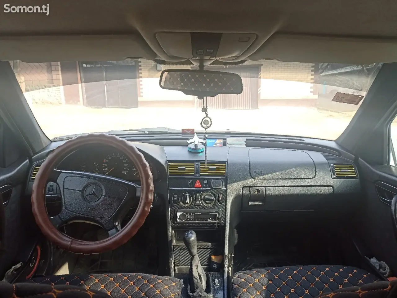 Mercedes-Benz C class 1997 · 2.2 MT