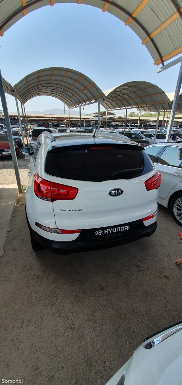 Kia Sportage 2014 · 2.0 AT