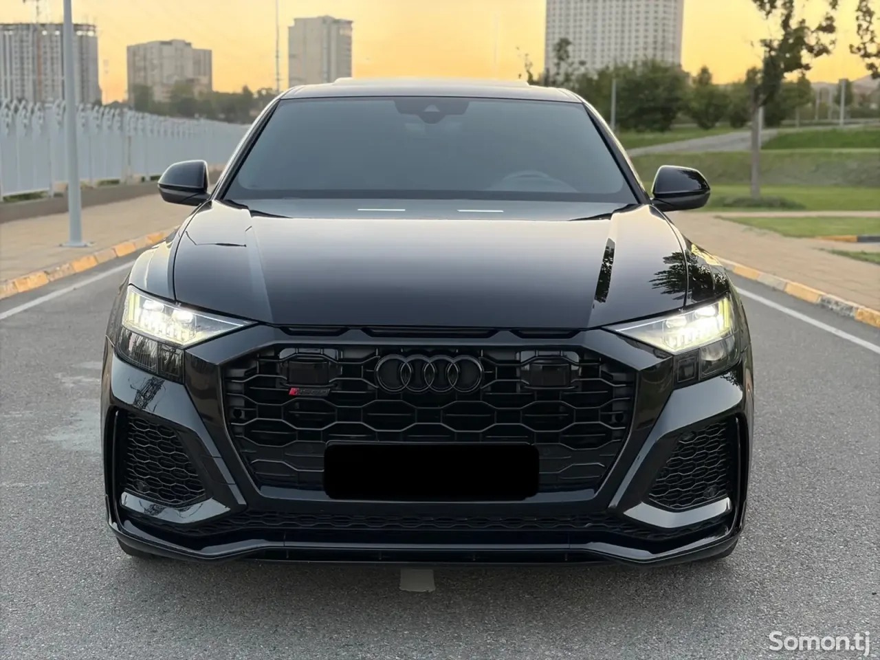 Audi Q8 2021 · 4.0 AT