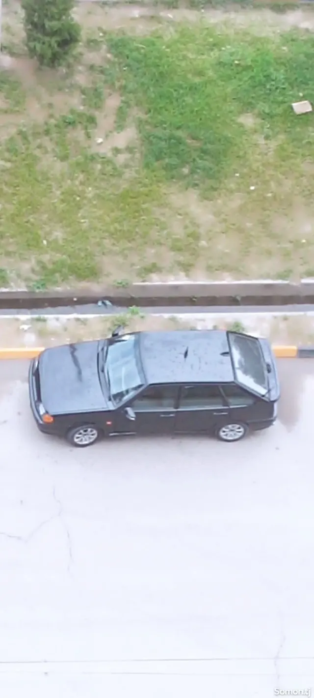 Lada (ВАЗ) 2114 2010 · 1.7 MT