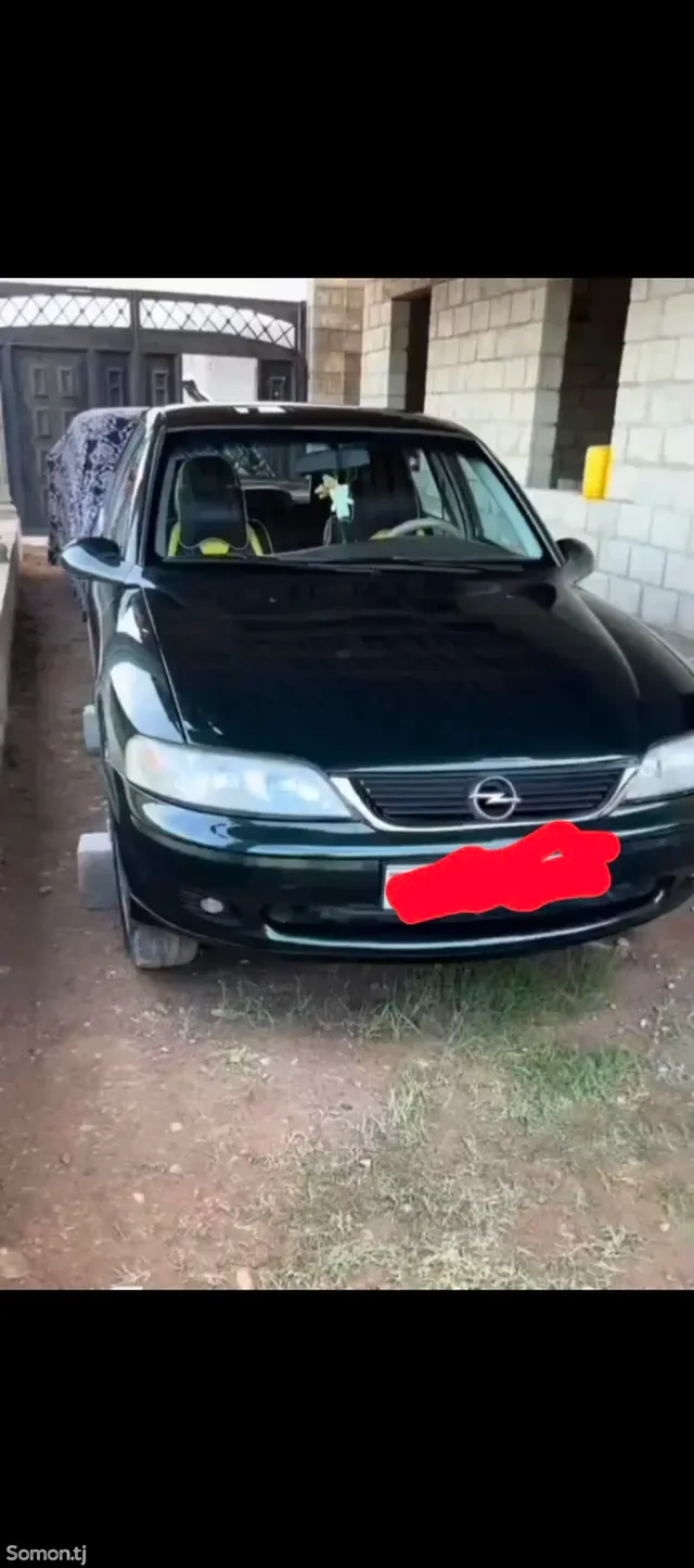Opel Vectra B 1999 · 2.0 MT