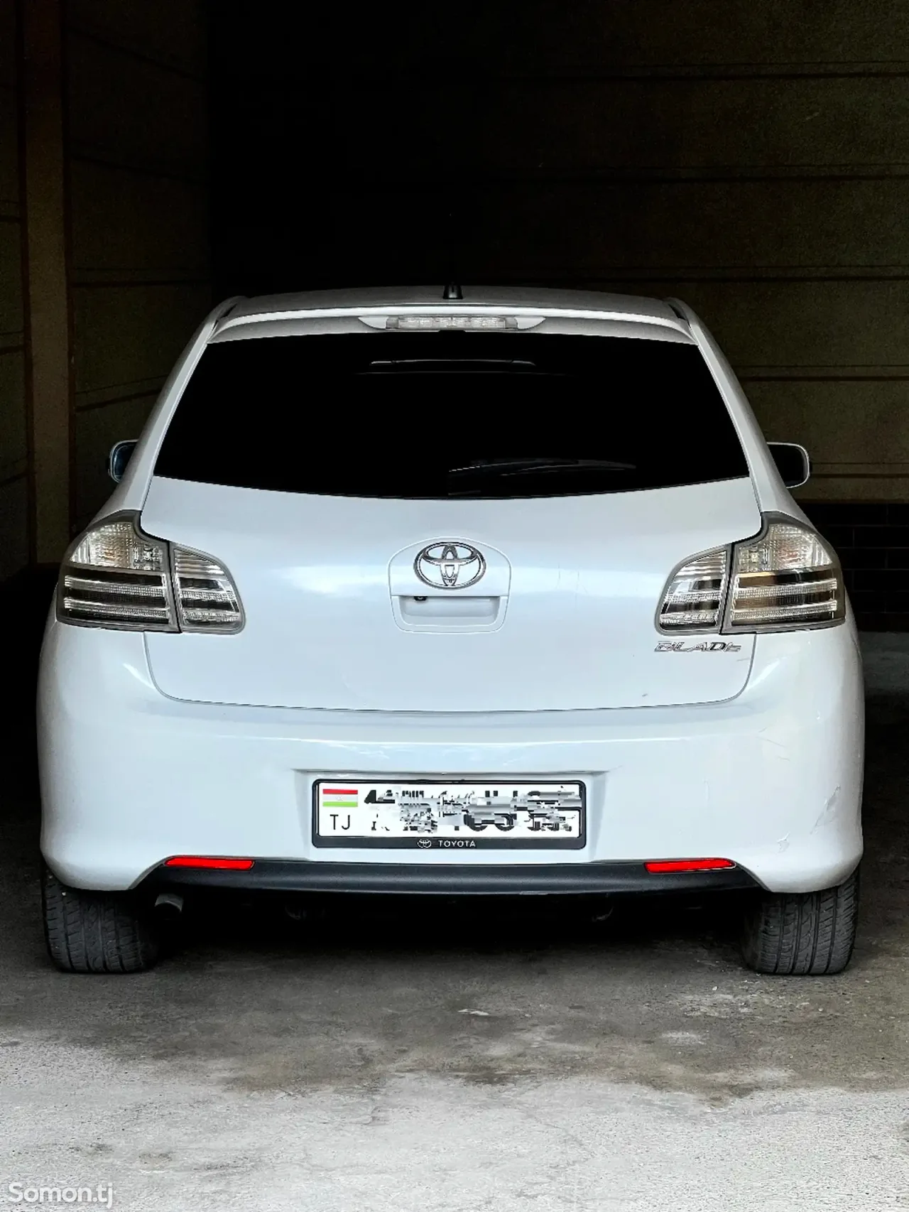Toyota Blade 2008 · 2.4 AT