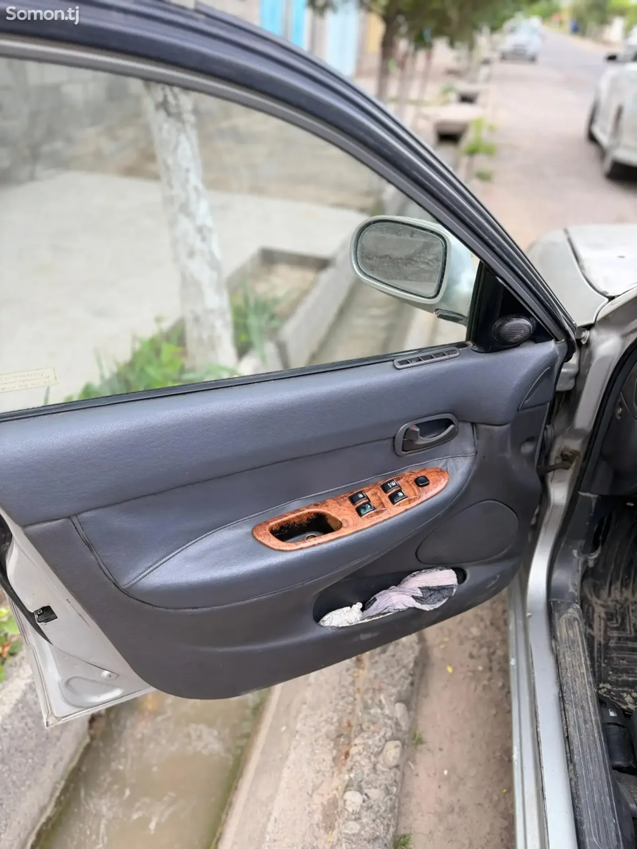 Daewoo Nubira 2000 · MT