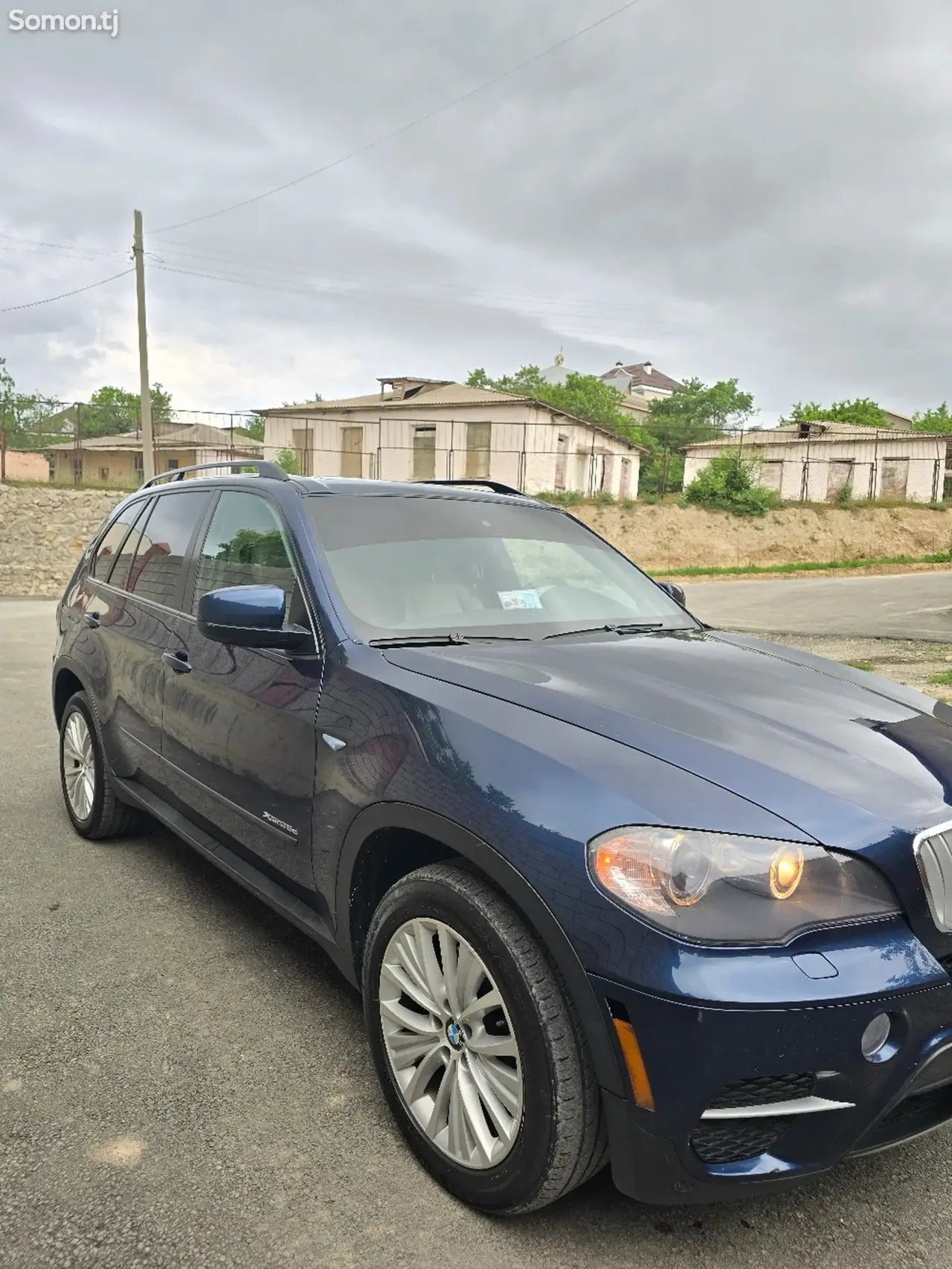 BMW X5 2011 · 3.5 AT