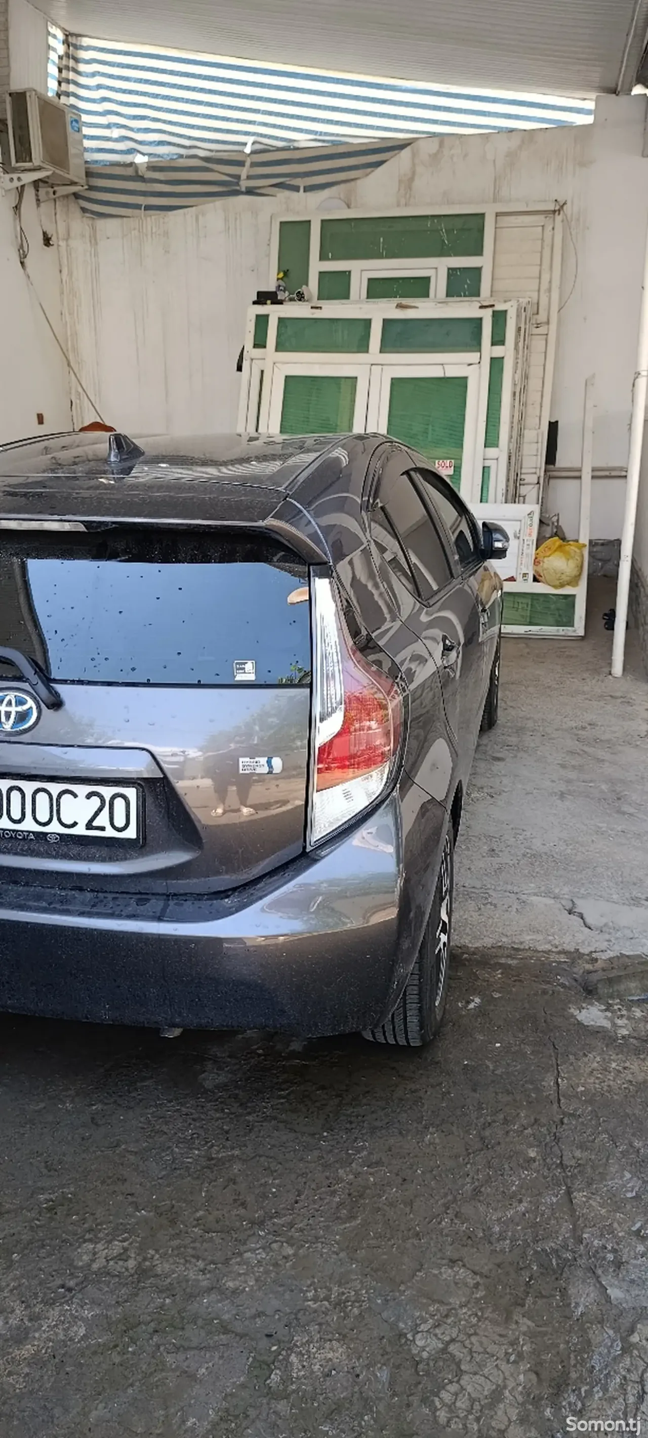 Toyota Aqua 2015 · 1.5 AT