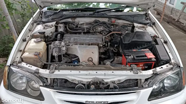 Toyota Caldina 1998 · 2.0 AT