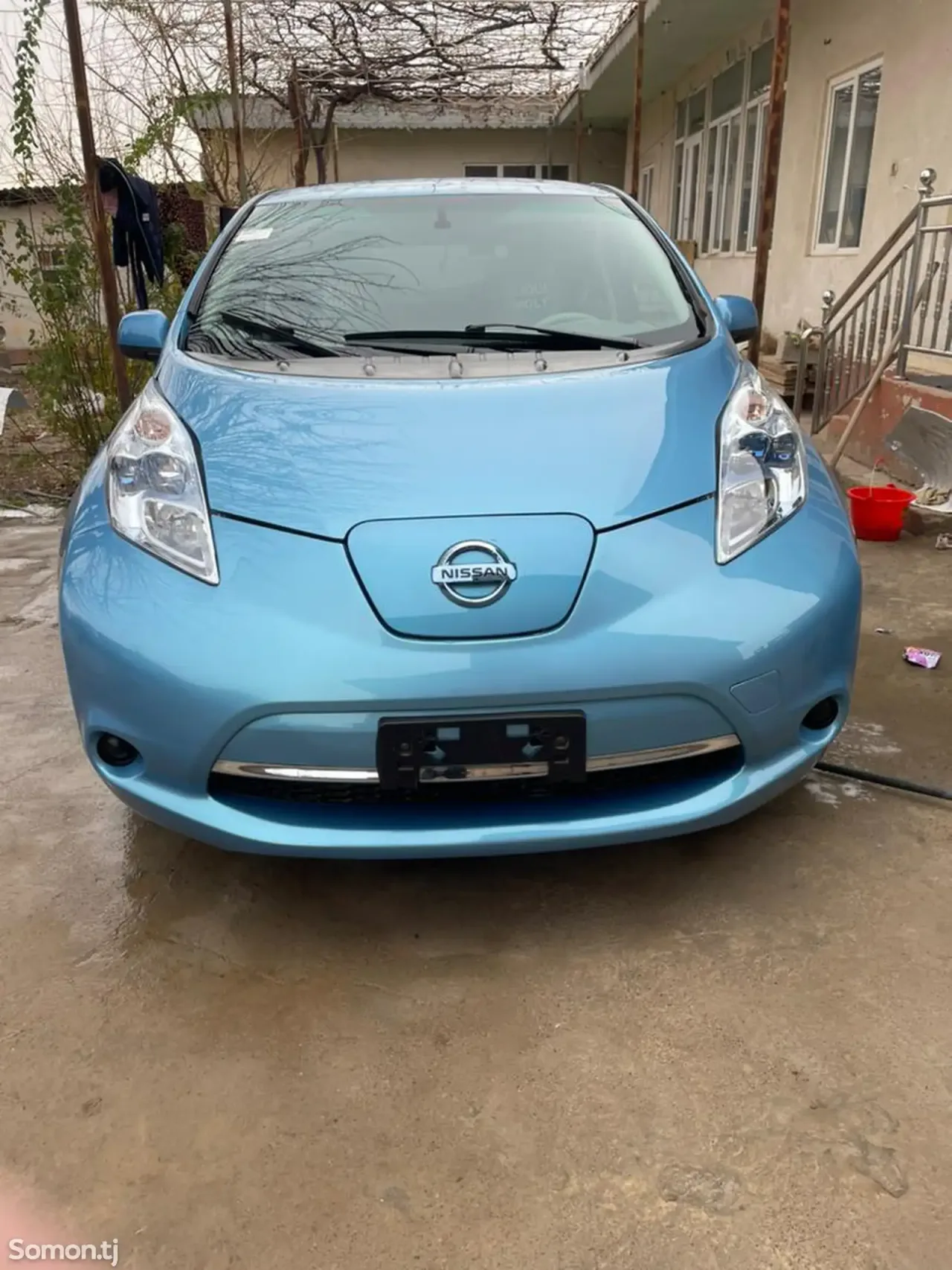 Nissan Leaf 2012 · AMT