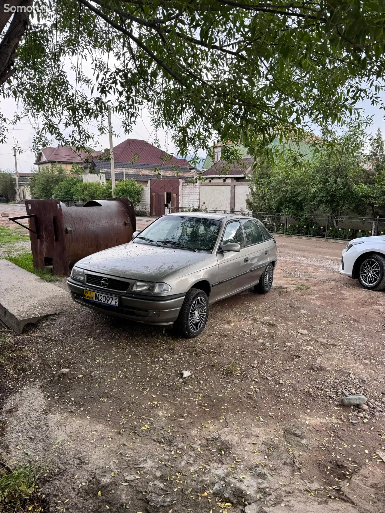 Opel Astra F 1996 · 1.6 MT