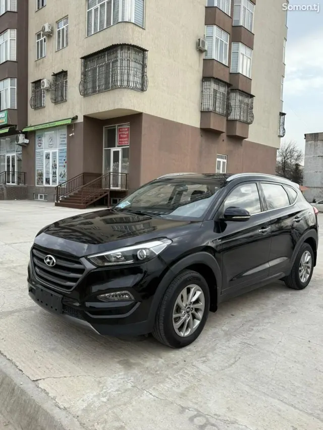 Hyundai Tucson 2017 · 1.6 AT