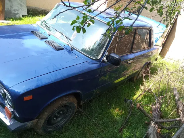 Lada (ВАЗ) 2111 1983 · 1.5 MT