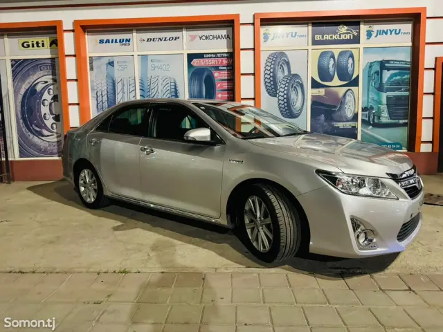 Toyota Camry 2014 · 2.5 AT