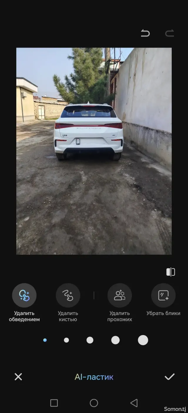 BYD E2 2025 · AT