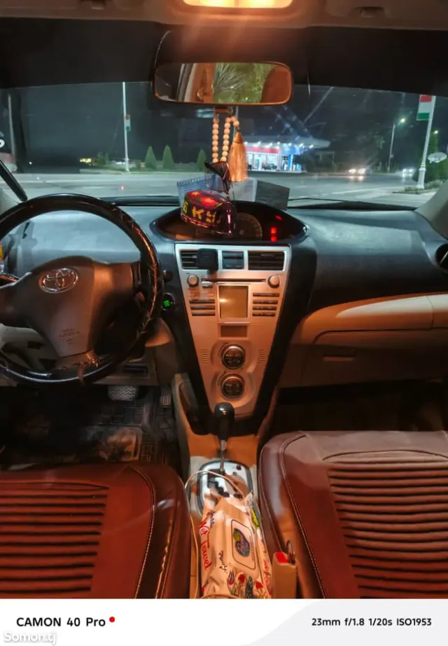 Toyota Belta 2007 · 1.3 AT