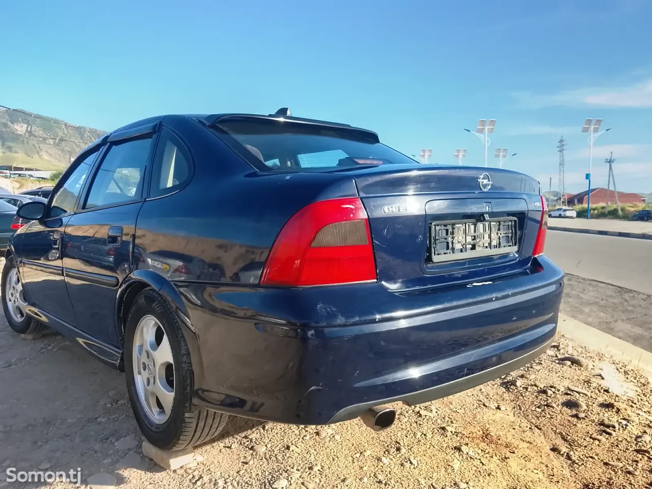 Opel Astra J 1997 · 1.8 AT