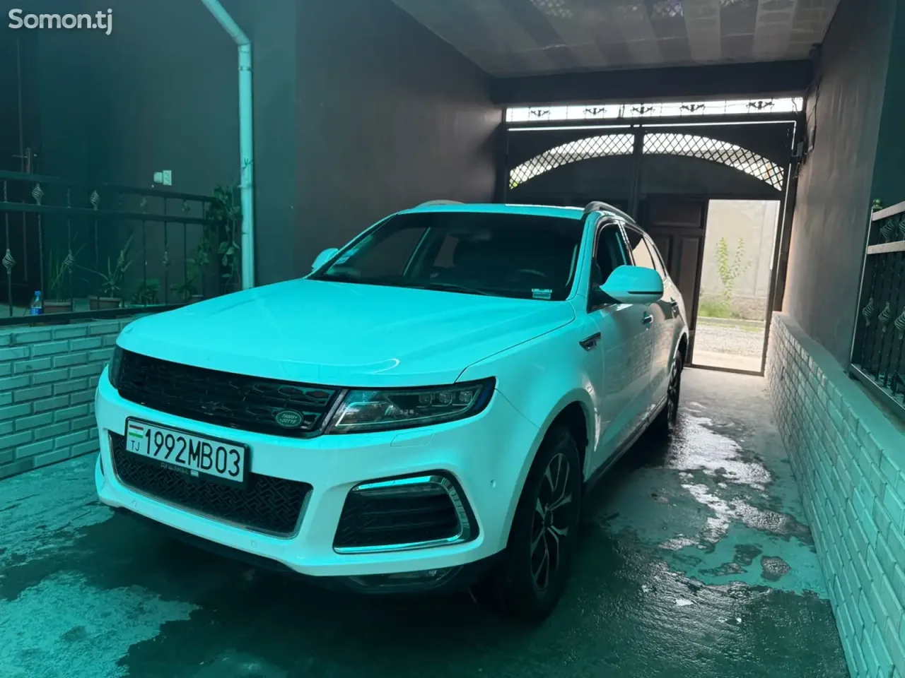 Zotye T600 2016 · 2.0 AT