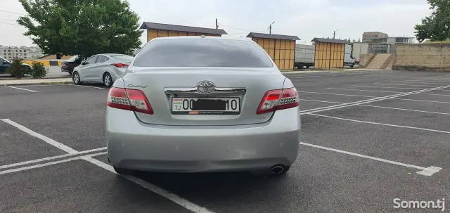 Toyota Camry 2010 · 2.5 AT