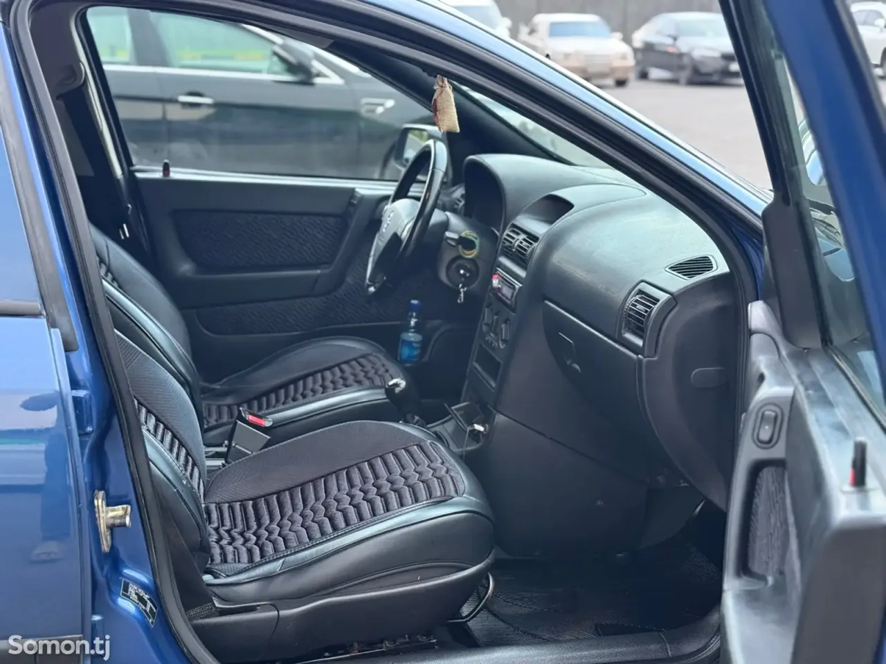 Opel Astra G 2001 · 1.6 MT