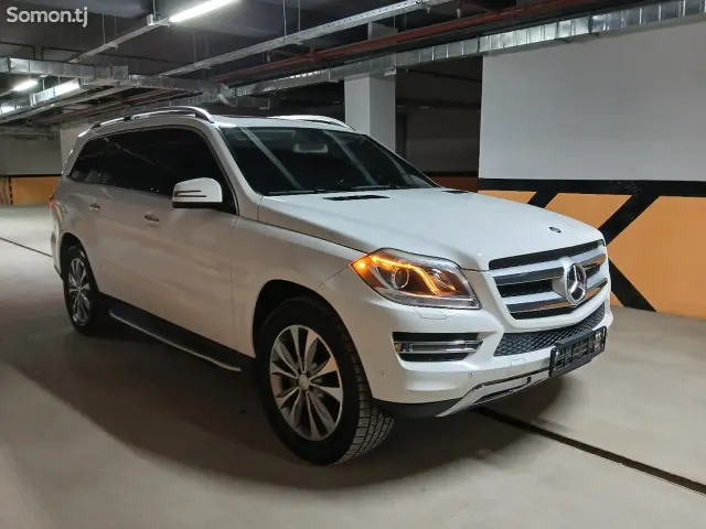 Mercedes-Benz GL class 2015 · 3.0 AT