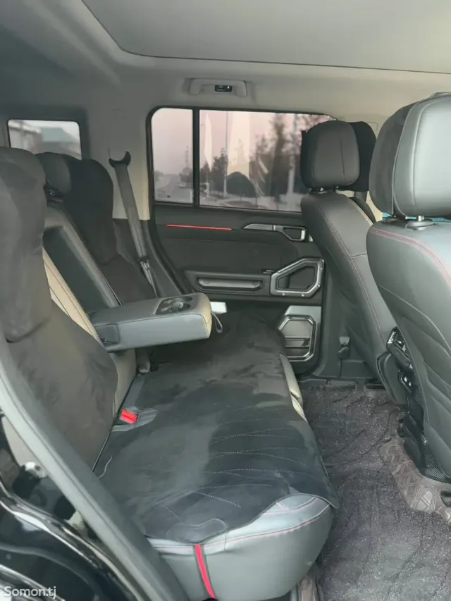 Jetour T2 2025 · 2.0 AT