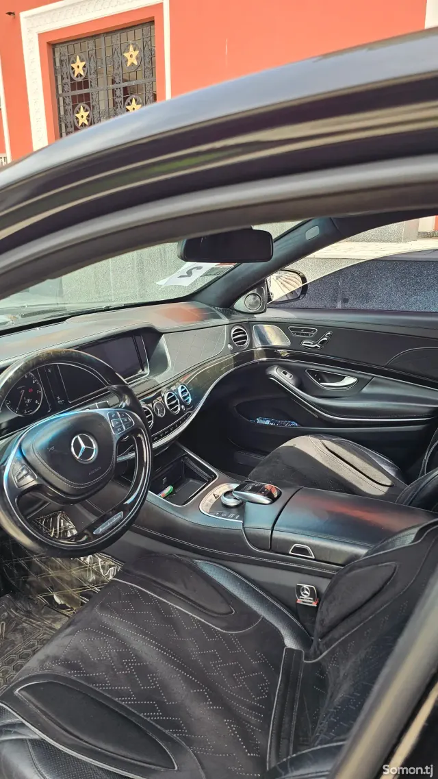 Mercedes-Benz S class 2015 · 5.0 AT