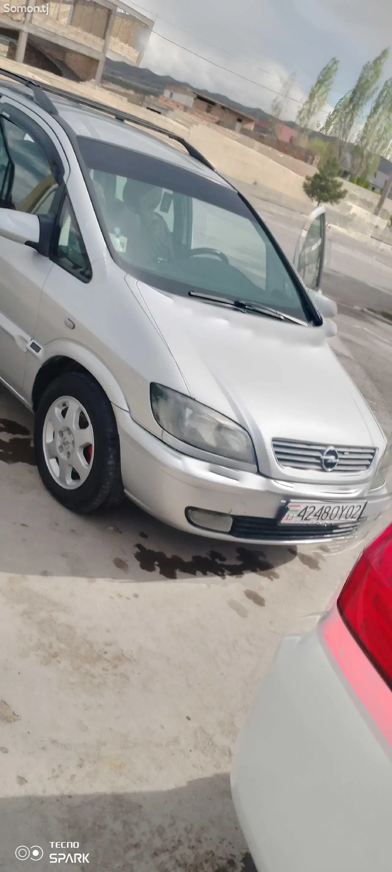 Opel Zafira 2000 · 1.8 MT