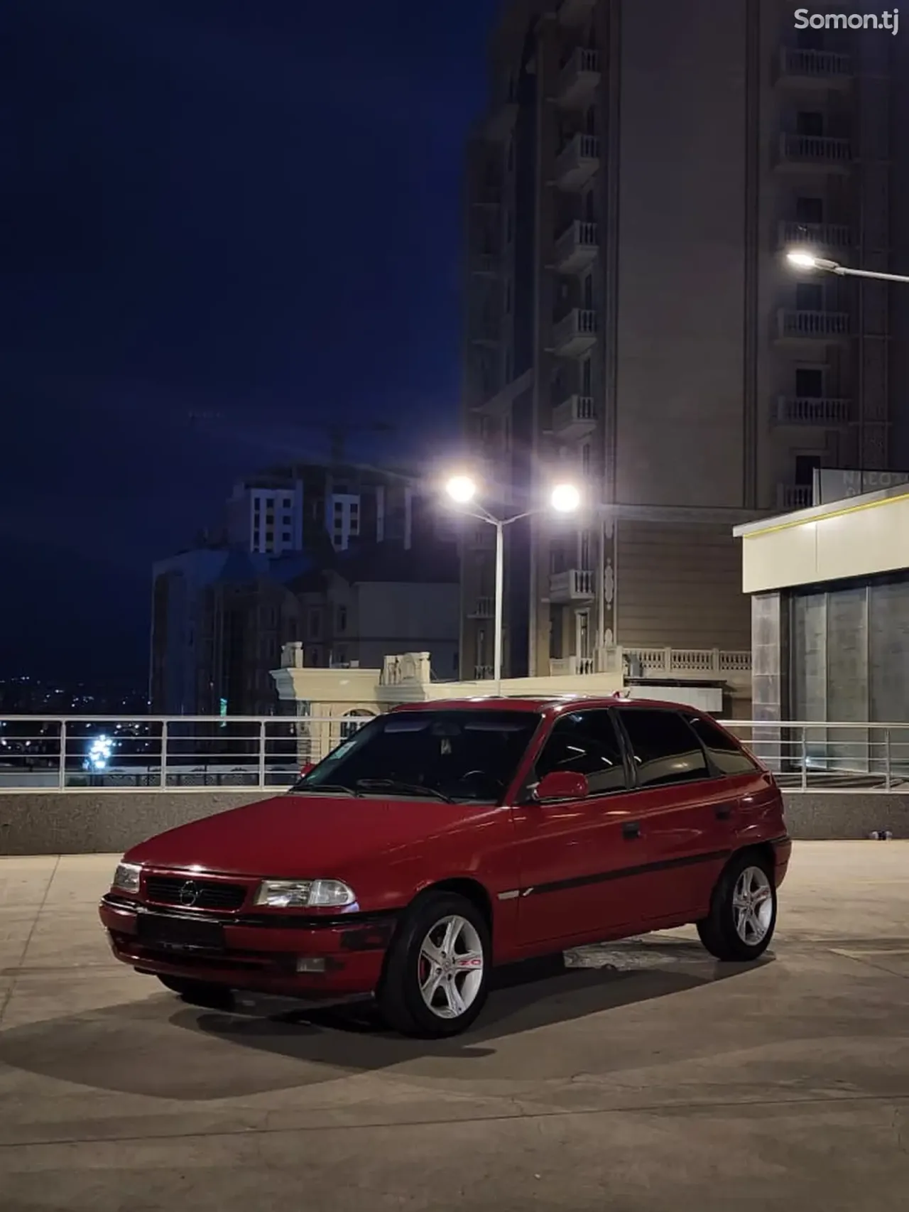 Opel Astra F 1997 · 1.6 MT