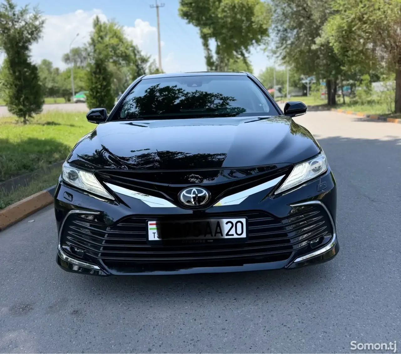 Toyota Camry 2019 · 3.5 AT