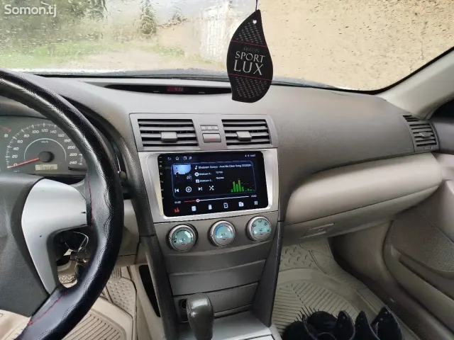 Toyota Camry 2008 · 2.4 AT