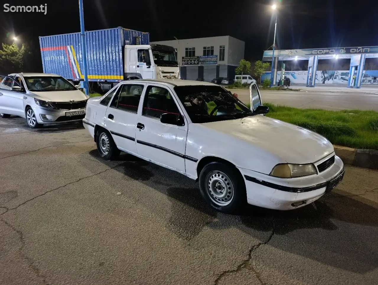 Daewoo Nexia 1995 · 1.6 MT