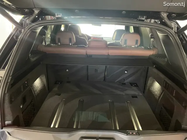 BMW X5 2021 · 4.0 AT