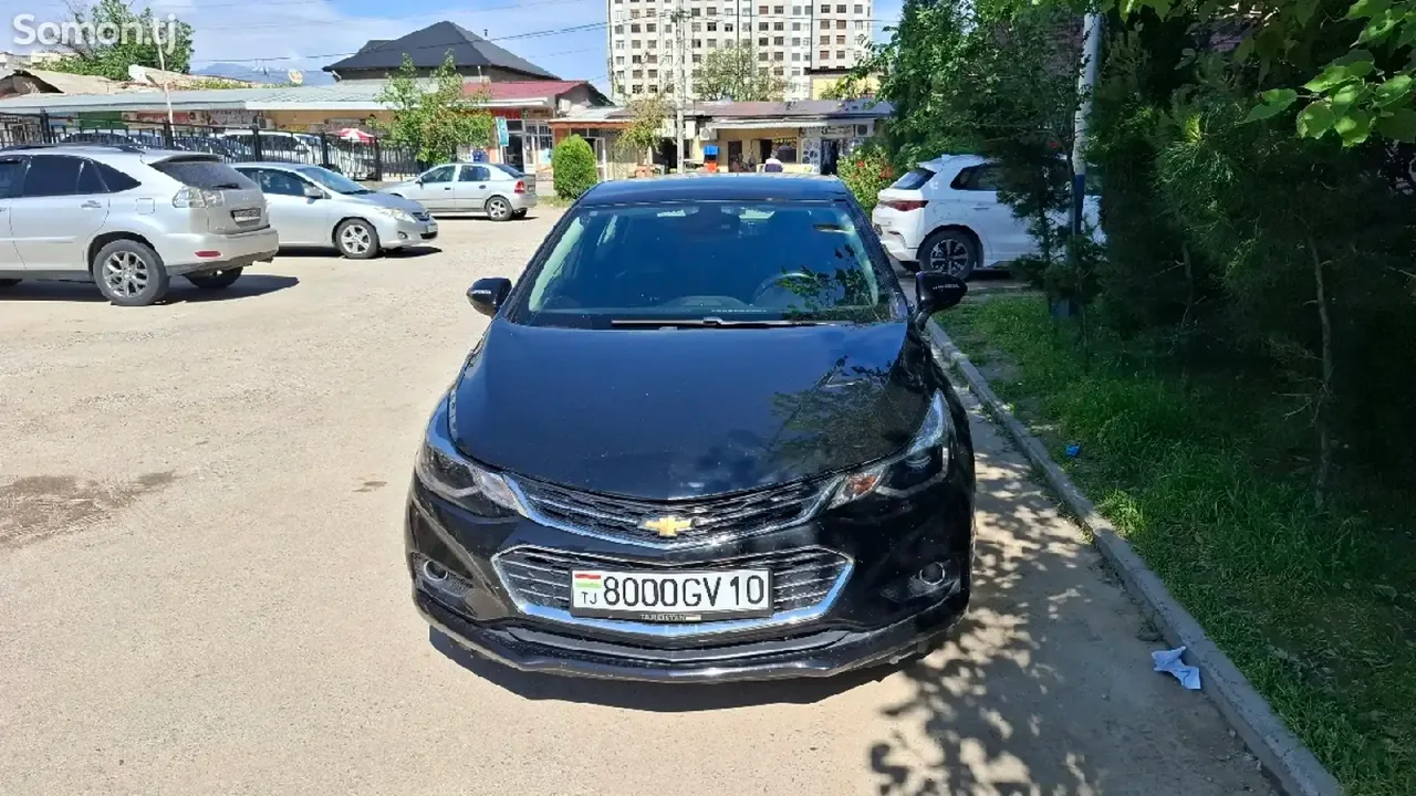 Chevrolet Cruze 2017 · 1.4 AT