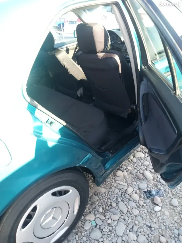 Mercedes-Benz C class 1997 · 1.8 MT