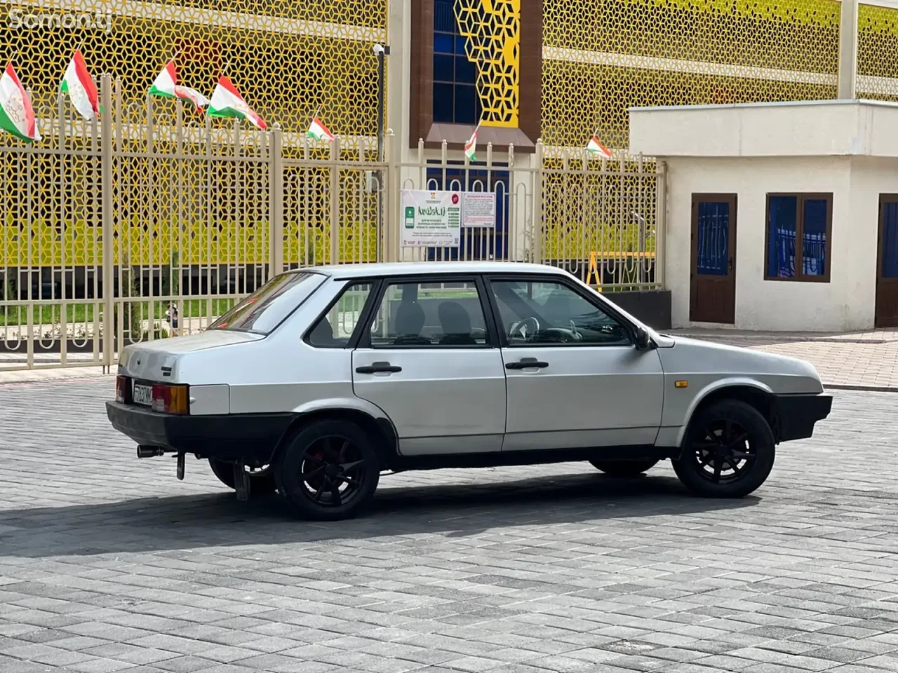Lada (ВАЗ) 21099 2004 · 1.5 MT