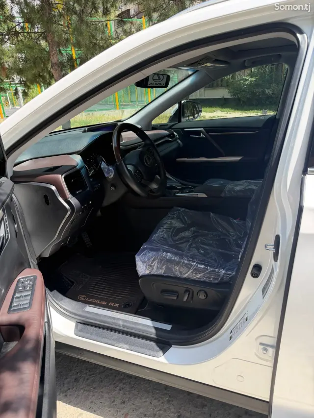 Lexus RX series 2019 · 4.5 AT