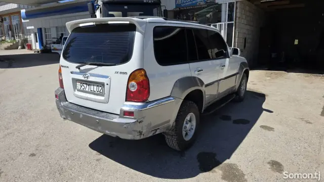 Hyundai Terracan 2001 · 2.5 MT