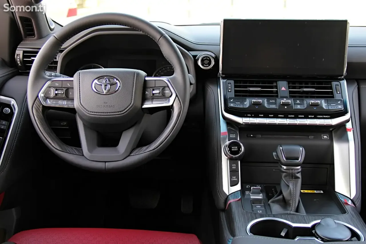 Toyota Land Cruiser 2025 · 3.5 AT