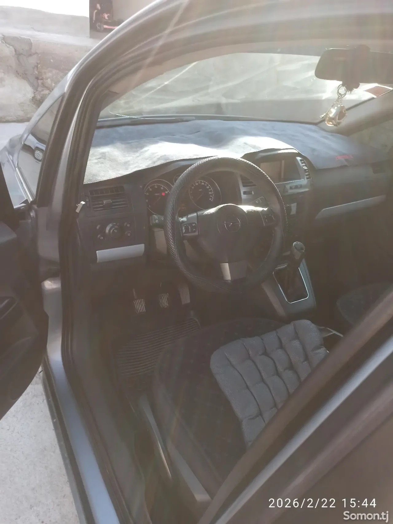 Opel Zafira 2007 · 1.8 MT