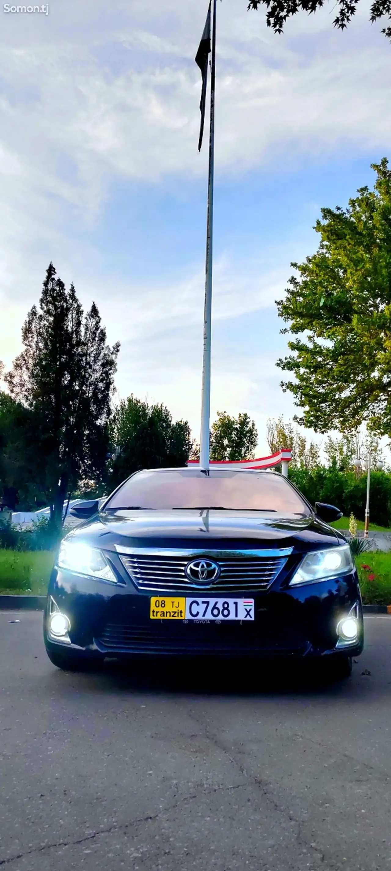 Toyota Camry 2013 · 2.5 AT