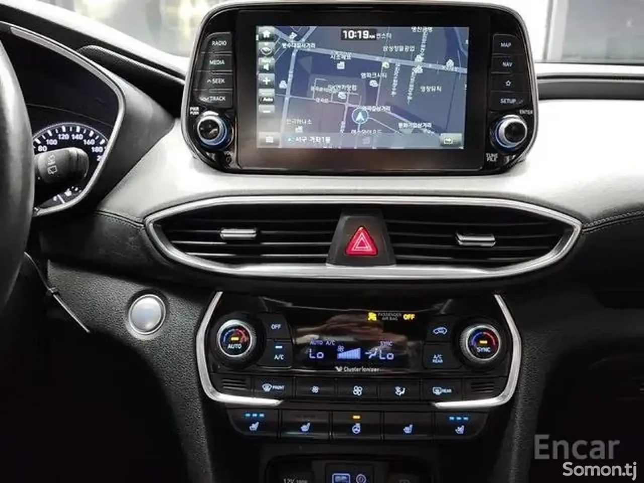 Hyundai Santa Fe 2018 · 2.2 AT