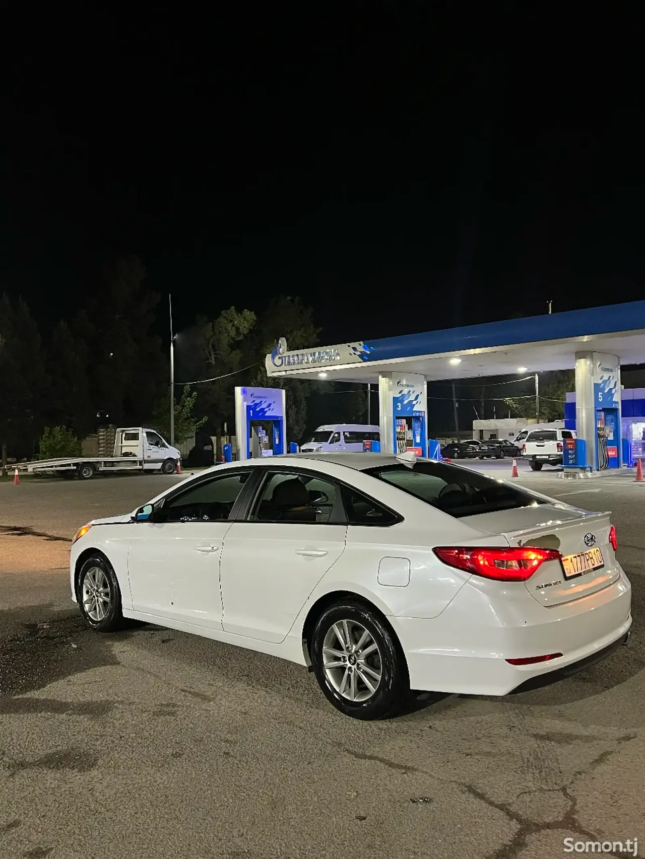 Hyundai Sonata 2017 · 2.4 AT