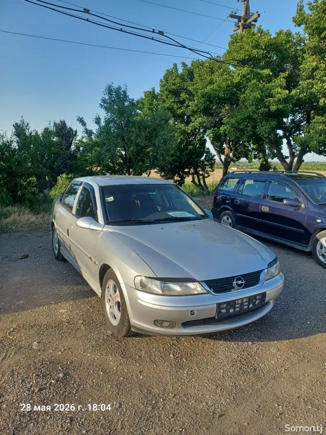 Opel Vectra B 2000 · 1.6 MT