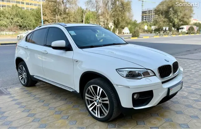 BMW X6 2013 · 4.0 CVT