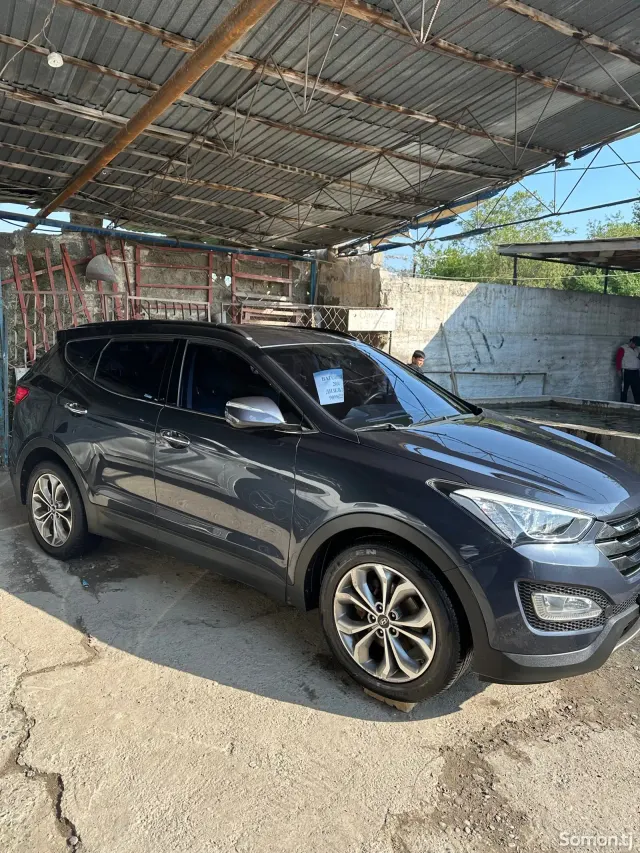 Hyundai Santa Fe 2014 · 2.0 AT