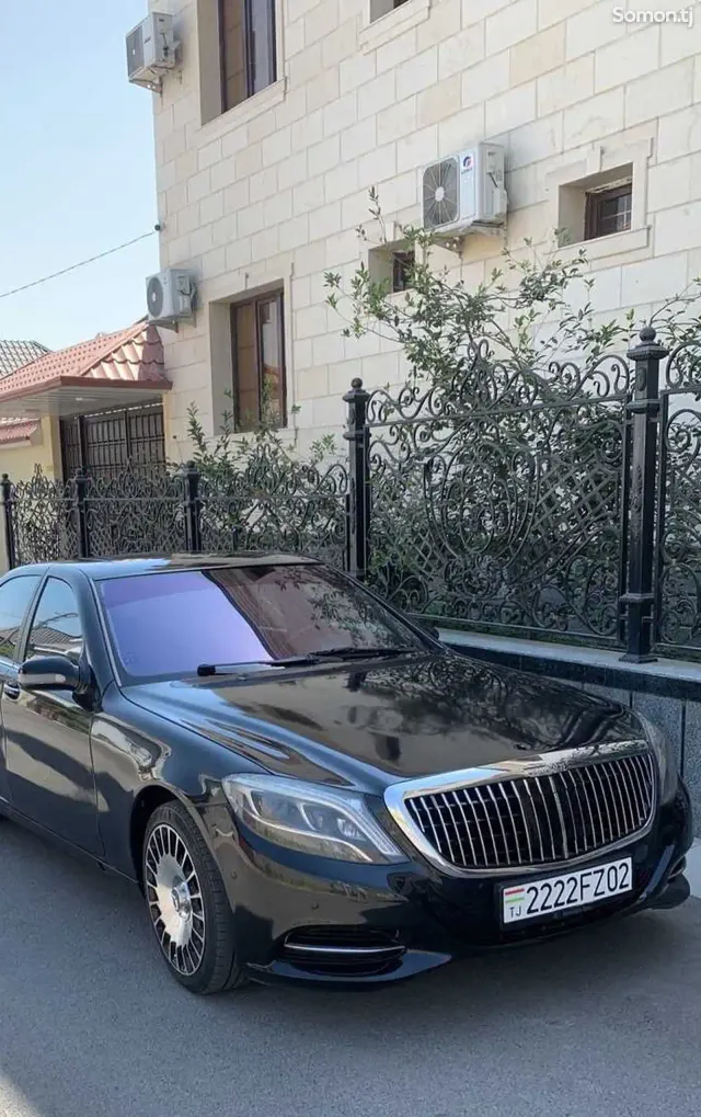 Mercedes-Benz S class 2004 · 5.0 AT
