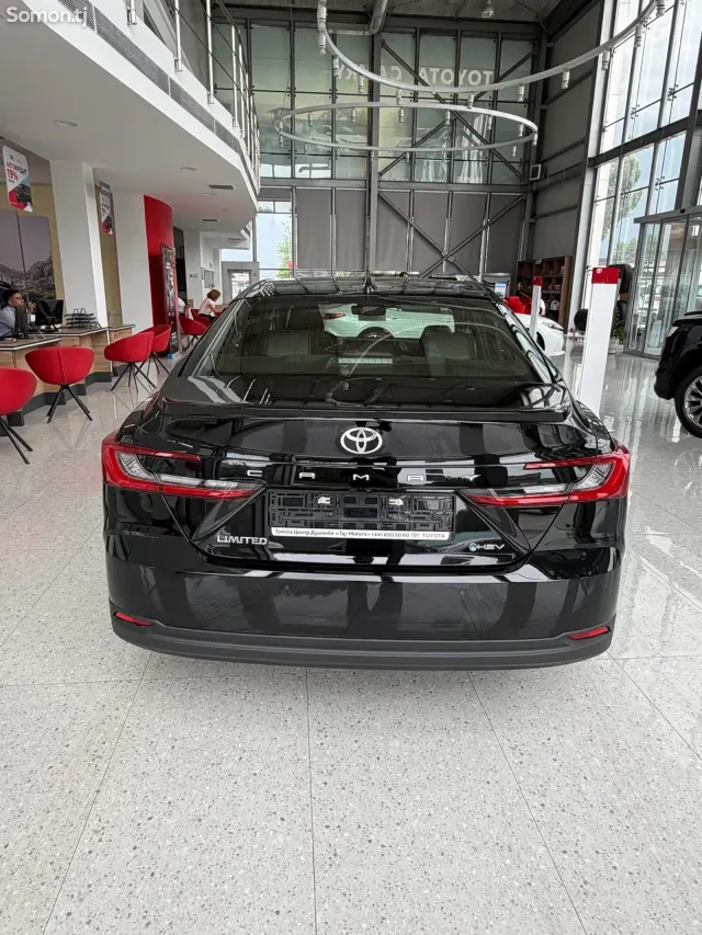Toyota Camry 2026 · 2.5 AT