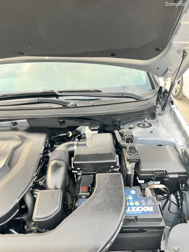 Hyundai Sonata 2015 · 2.0 AT